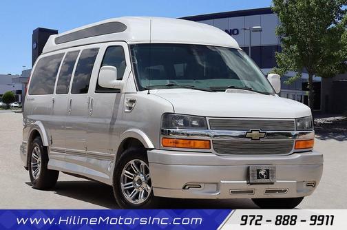 Summit White 2021 Chevrolet Express 2500 LT