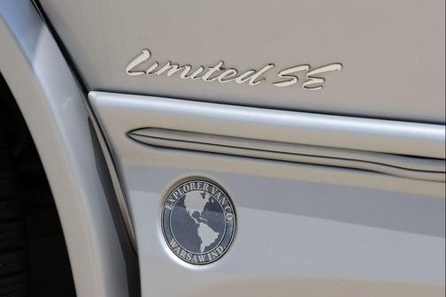 Summit White 2021 Chevrolet Express 2500 LT