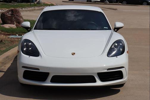 2019 Porsche 718 Cayman 