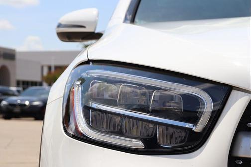 2021 Mercedes-Benz GLC 300 Base
