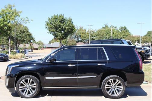 2019 Cadillac Escalade Platinum