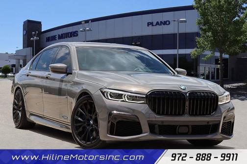Bernina Grey Amber Effect 2021 BMW 750 i xDrive