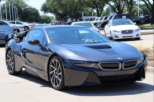 2015 BMW i8 PURE IMPULSE WORLD