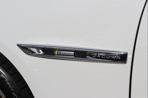 2017 Jaguar XJ XJ R-Sport