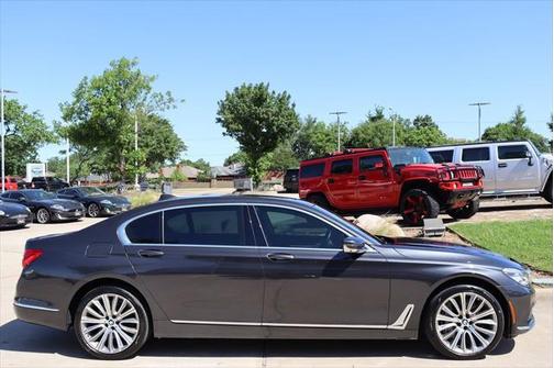 2019 BMW 750 I