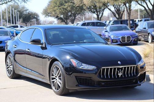 2019 Maserati Ghibli 