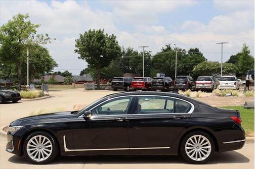 2021 BMW 740 740i
