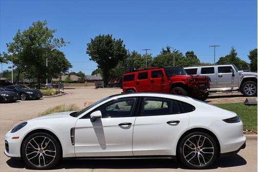 2022 Porsche Panamera Platinum Edition