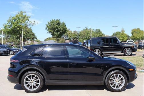 2021 Porsche Cayenne Cayenne