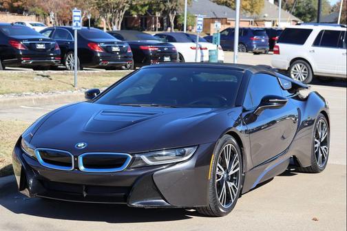 2019 BMW i8 Roadster
