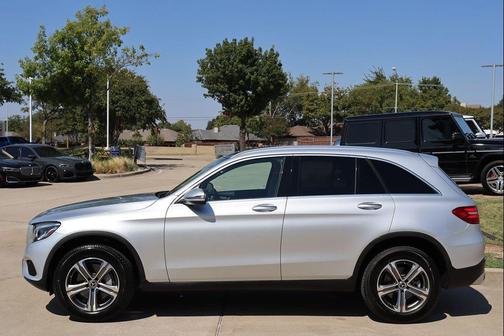 2018 Mercedes-Benz GLC 300 Base