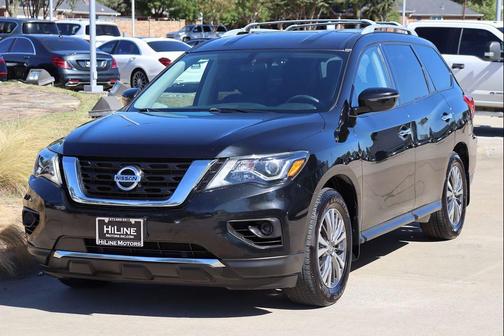 2019 Nissan Pathfinder S