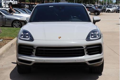 2022 Porsche Cayenne Platinum Edition