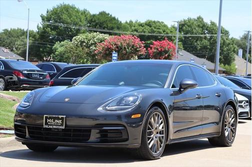 2018 Porsche Panamera 4S