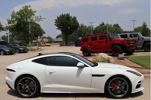 2018 Jaguar F-TYPE R