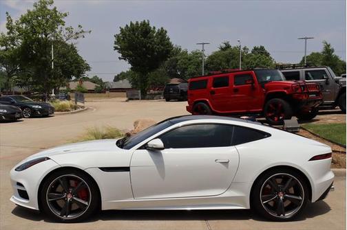 2018 Jaguar F-TYPE R