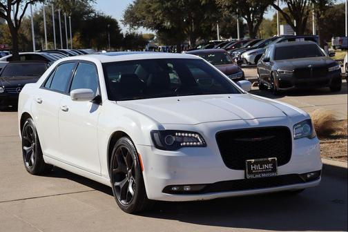 2022 Chrysler 300 S