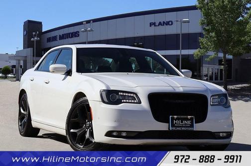 2022 Chrysler 300 S