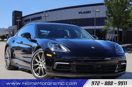 2018 Porsche Panamera 4