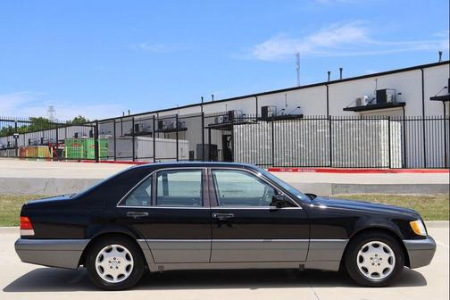 Black 1995 Mercedes-Benz S-Class S Class
