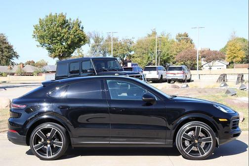2021 Porsche Cayenne Cayenne