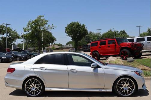 2016 Mercedes-Benz E-Class Luxury Sedan