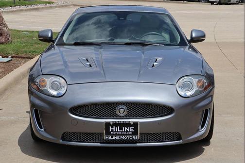 Pearl Grey 2010 Jaguar XK Base