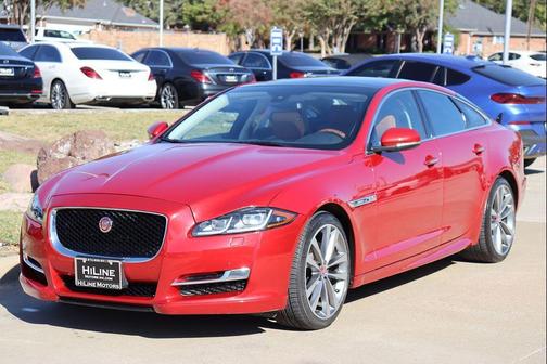 2016 Jaguar XJ XJ R-Sport