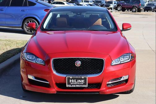2016 Jaguar XJ XJ R-Sport