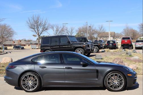 2018 Porsche Panamera 4S