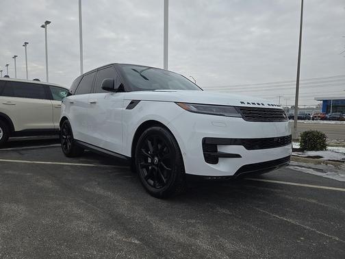 2025 Land Rover Range Rover Sport SE
