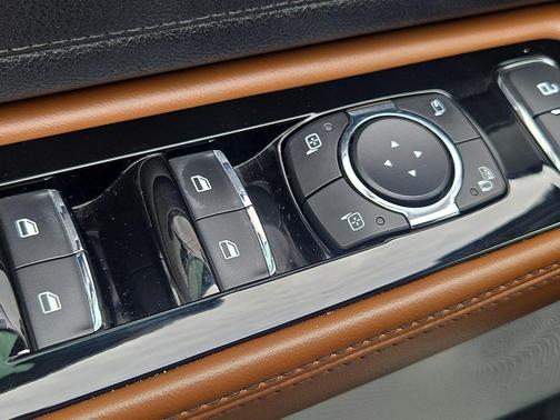 Gray 2021 Lincoln Aviator Reserve AWD