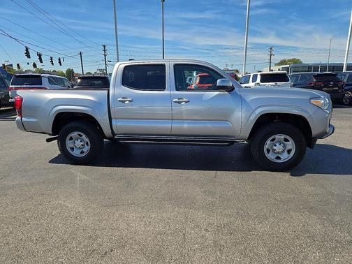 2023 Toyota Tacoma SR