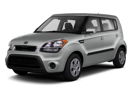 Bright Silver Metallic 2013 Kia Soul !