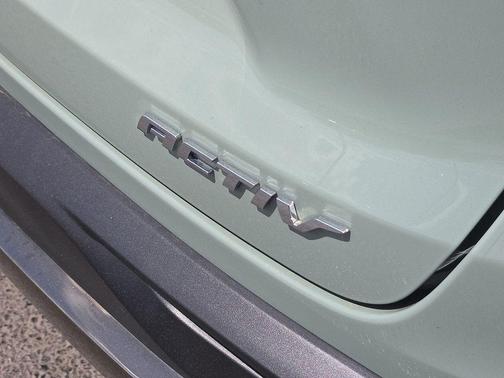 Green 2025 Chevrolet Trax ACTIV