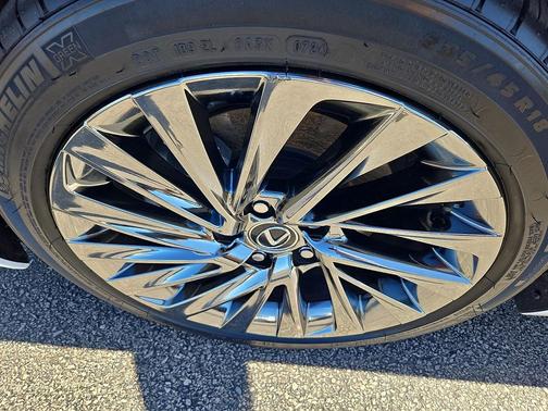 2024 Lexus ES 350 Ultra Luxury