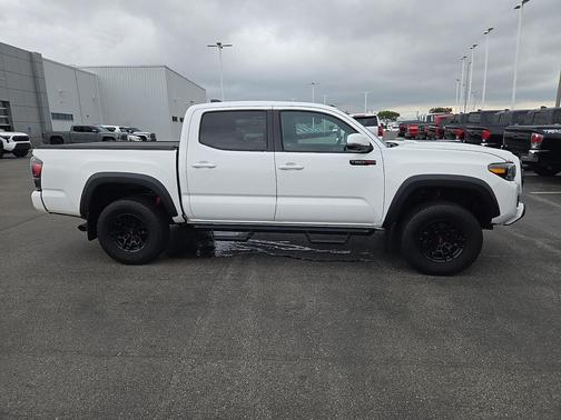 Super White 2020 Toyota Tacoma TRD Pro