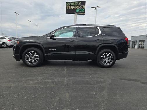 2023 GMC Acadia FWD SLT