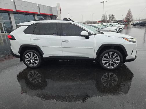 2023 Toyota RAV4 Limited