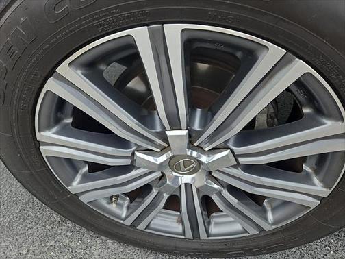 2016 Lexus LX 570 Base