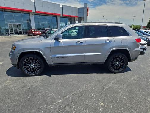 2018 Jeep Grand Cherokee Sterling Edition