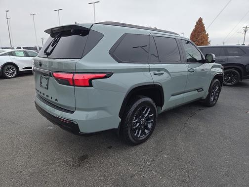 2024 Toyota Sequoia Platinum