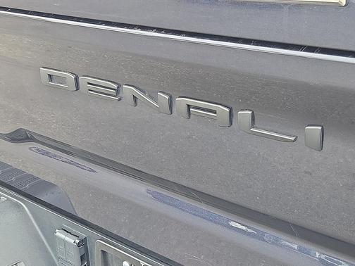 2024 GMC Sierra 2500 Denali Ultimate