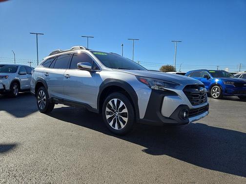 2025 Subaru Outback Touring XT