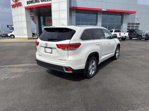 2017 Toyota Highlander Limited