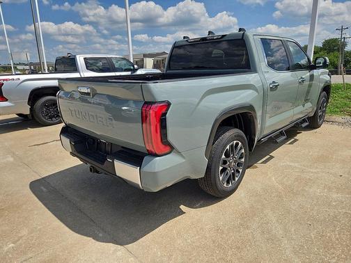 06X3 / LD21 2026 Toyota Tundra Limited