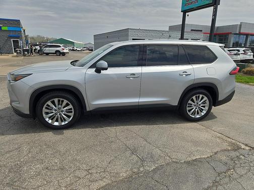 2024 Toyota Grand Highlander Platinum