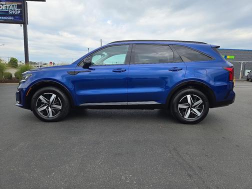 2023 Kia Sorento S