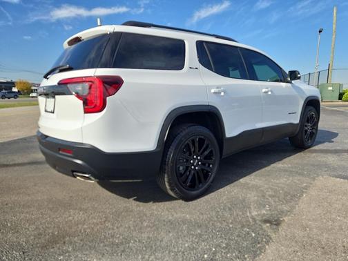 2023 GMC Acadia FWD SLE