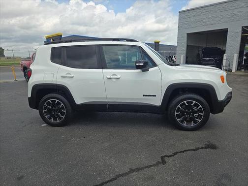 2023 Jeep Renegade Upland